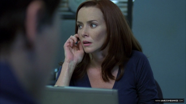 Annie Wersching as Renee Walker in 24 Season 7 Episode 17