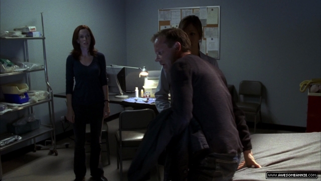 Annie Wersching as Renee Walker in 24 Season 7 Episode 17