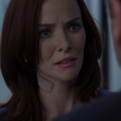 Annie Wersching as Renee Walker in 24 Season 7 Episode 17