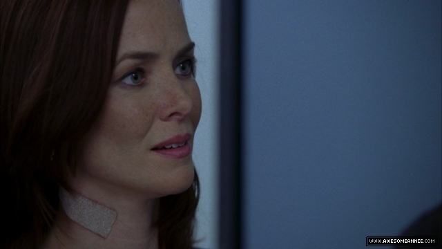 Annie Wersching as Renee Walker in 24 Season 7 Episode 17