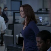 Annie Wersching as Renee Walker in 24 Season 7 Episode 17