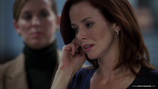 Annie Wersching as Renee Walker in 24 Season 7 Episode 18