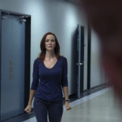Annie Wersching as Renee Walker in 24 Season 7 Episode 18