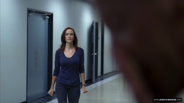 Annie Wersching as Renee Walker in 24 Season 7 Episode 18