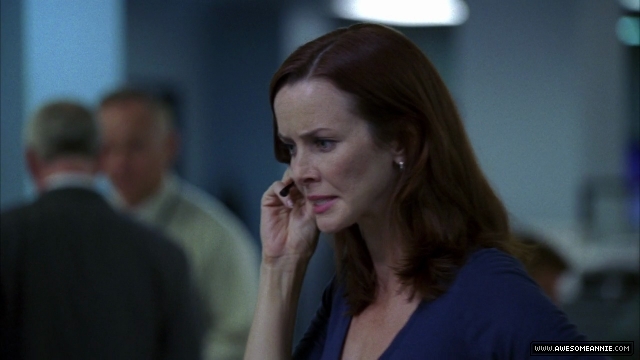 Annie Wersching as Renee Walker in 24 Season 7 Episode 18