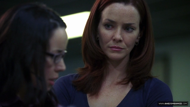 Annie Wersching as Renee Walker in 24 Season 7 Episode 19