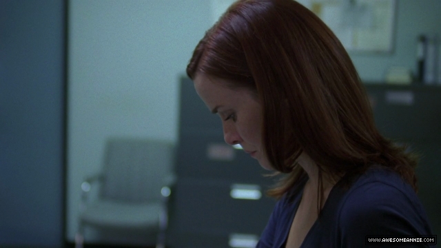 Annie Wersching as Renee Walker in 24 Season 7 Episode 19