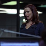 Annie Wersching as Renee Walker in 24 Season 7 Episode 19