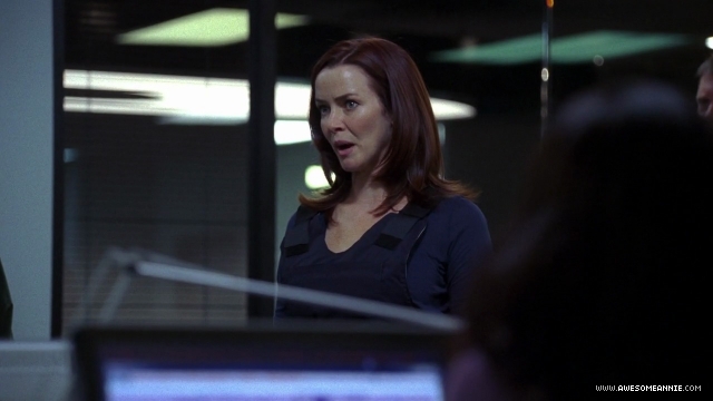 Annie Wersching as Renee Walker in 24 Season 7 Episode 19