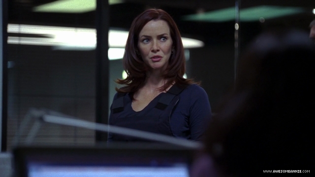 Annie Wersching as Renee Walker in 24 Season 7 Episode 19