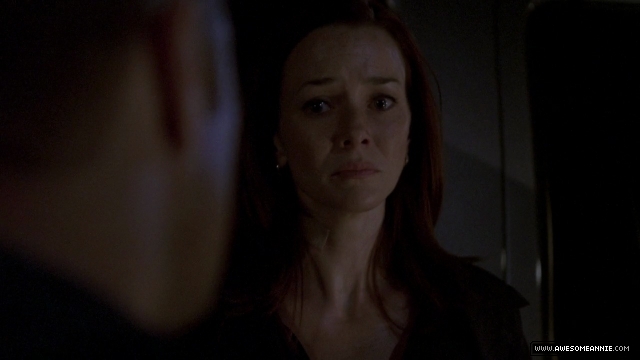 Annie Wersching as Renee Walker in 24 Season 7 Episode 19