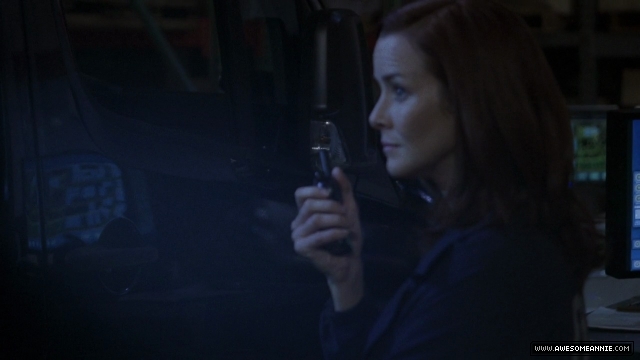 Annie Wersching as Renee Walker in 24 Season 7 Episode 19