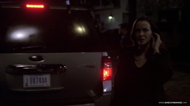 Annie Wersching as Renee Walker in 24 Season 7 Episode 19