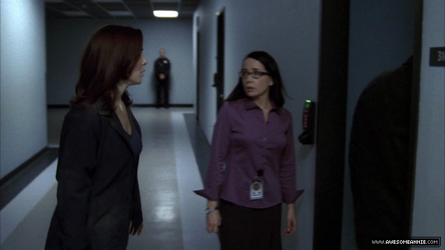 Annie Wersching as Renee Walker in 24 Season 7 Episode 20