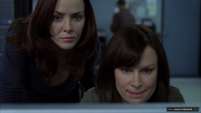 Annie Wersching as Renee Walker in 24 Season 7 Episode 21