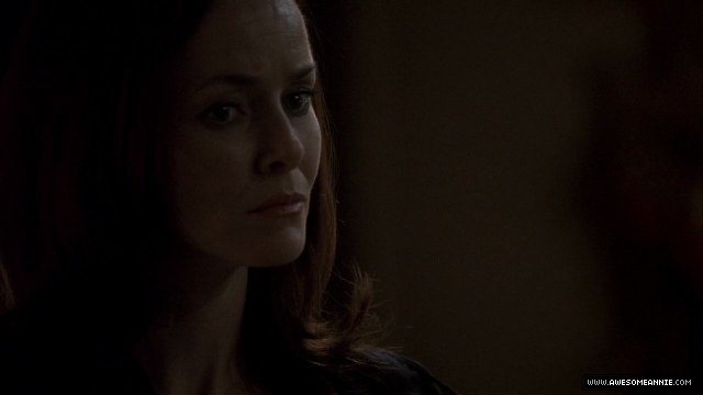 Annie Wersching as Renee Walker in 24 Season 7 Episode 22