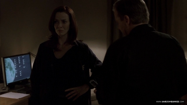 Annie Wersching as Renee Walker in 24 Season 7 Episode 22