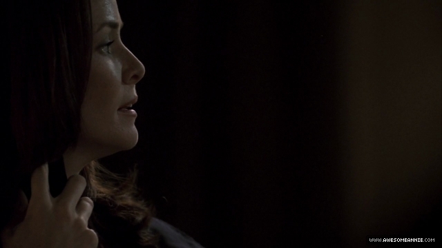 Annie Wersching as Renee Walker in 24 Season 7 Episode 22