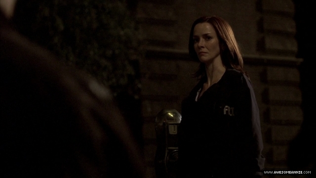 Annie Wersching as Renee Walker in 24 Season 7 Episode 22