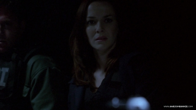 Annie Wersching as Renee Walker in 24 Season 7 Episode 23