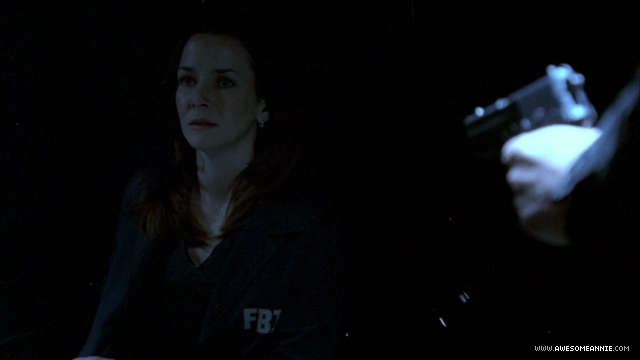 Annie Wersching as Renee Walker in 24 Season 7 Episode 23