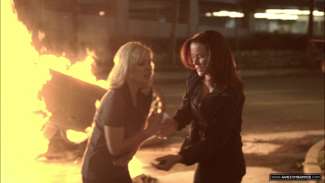 Annie Wersching as Renee Walker in 24 Season 7 Episode 23