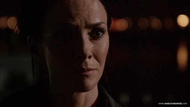 Annie Wersching as Renee Walker in 24 Season 8 Episode 5