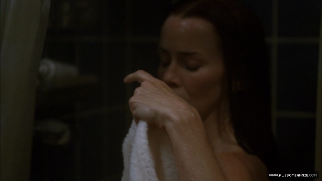 Annie Wersching as Renee Walker in 24 Season 8 Episode 6