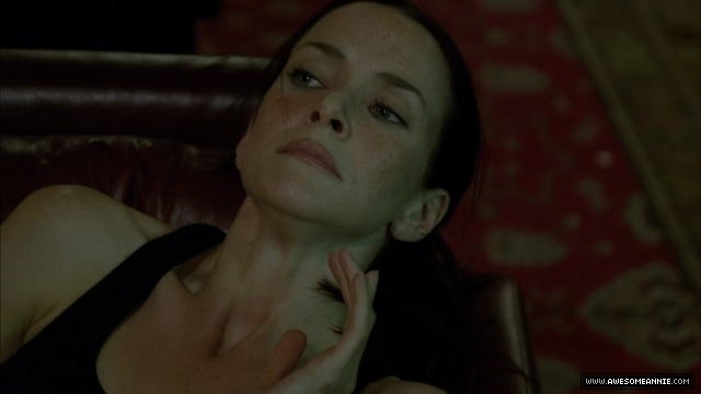 Annie Wersching as Renee Walker in 24 Season 8 Episode 6