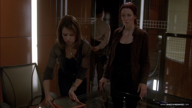 Annie Wersching as Renee Walker in 24 Season 8 Episode 8