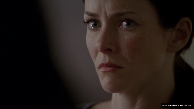 Annie Wersching as Renee Walker in 24 Season 8 Episode 9