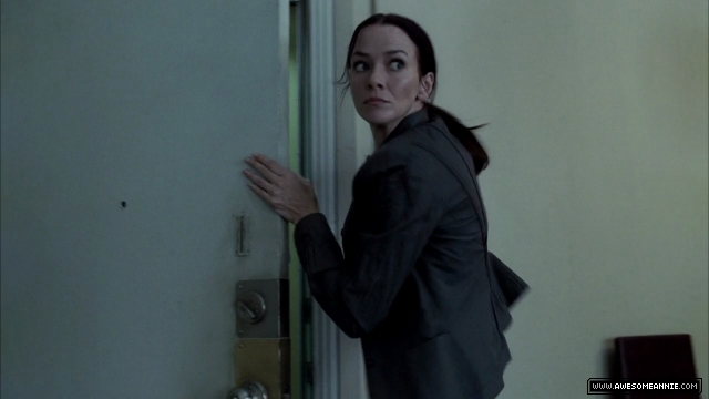 Annie Wersching as Renee Walker in 24 Season 8 Episode 16