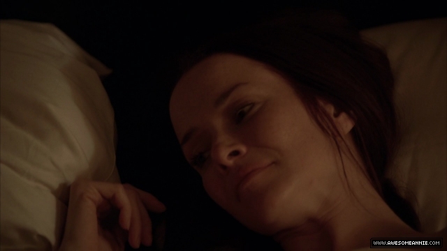 Annie Wersching as Renee Walker in 24 Season 8 Episode 17