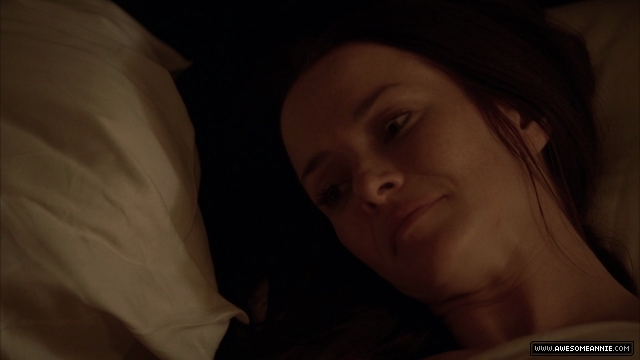 Annie Wersching as Renee Walker in 24 Season 8 Episode 17