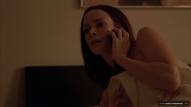 Annie Wersching as Renee Walker in 24 Season 8 Episode 17