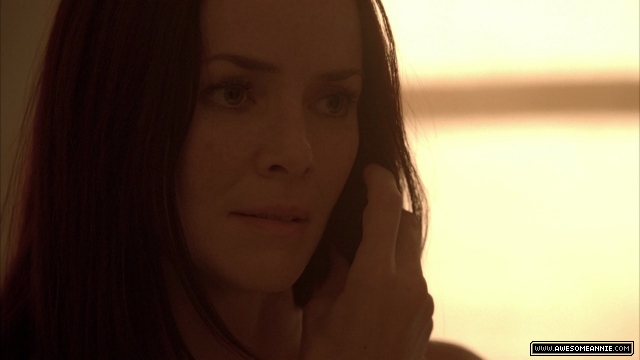 Annie Wersching as Renee Walker in 24 Season 8 Episode 17