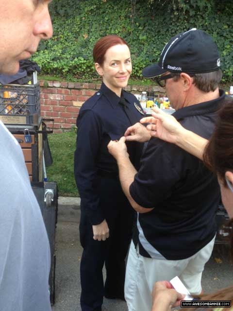 Annie Wersching behind the scenes of Bosch