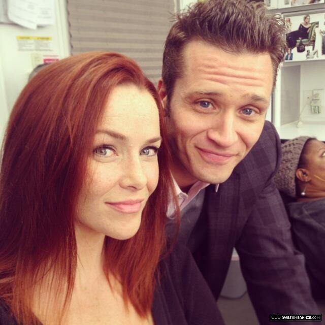 Annie Wersching and Seamus Dever on Castle set