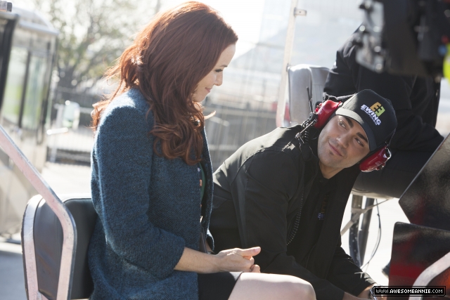 Annie Wersching in Dallas Promotional Photo 02