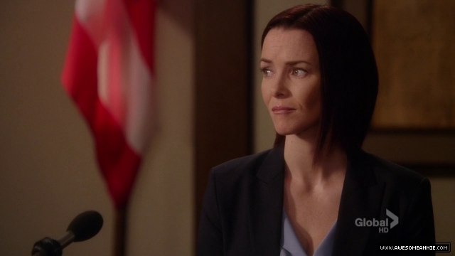 Annie Wersching in Harry's Law