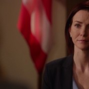 Annie Wersching in Harry's Law