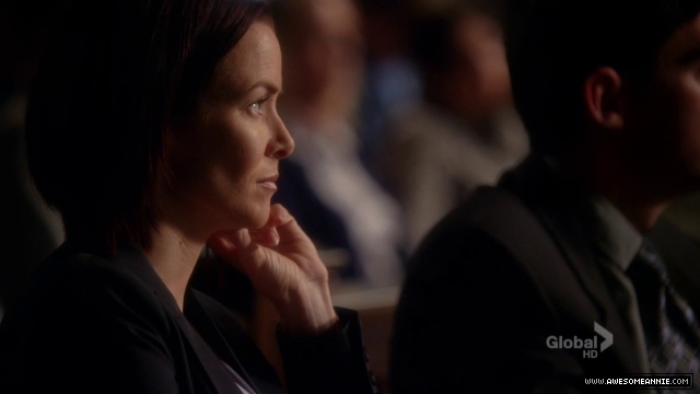 Annie Wersching in Harry's Law