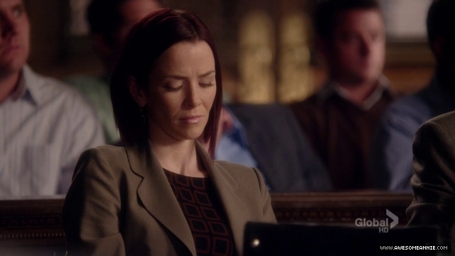 Annie Wersching in Harry's Law