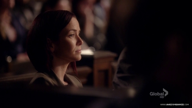 Annie Wersching in Harry's Law