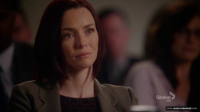 Annie Wersching in Harry's Law