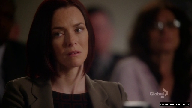 Annie Wersching in Harry's Law