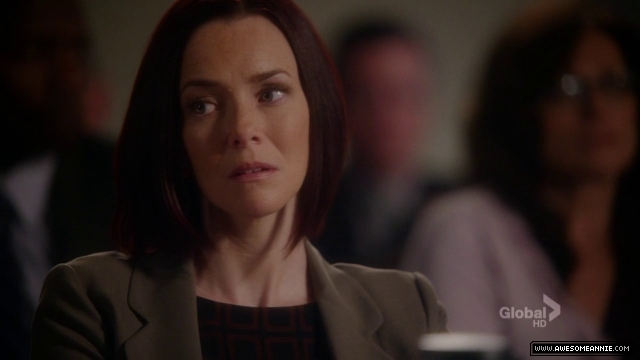 Annie Wersching in Harry's Law