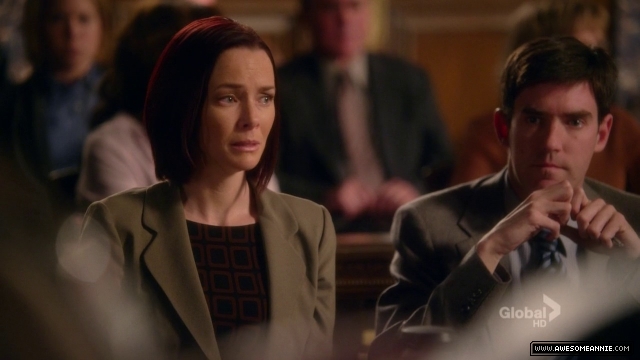 Annie Wersching in Harry's Law