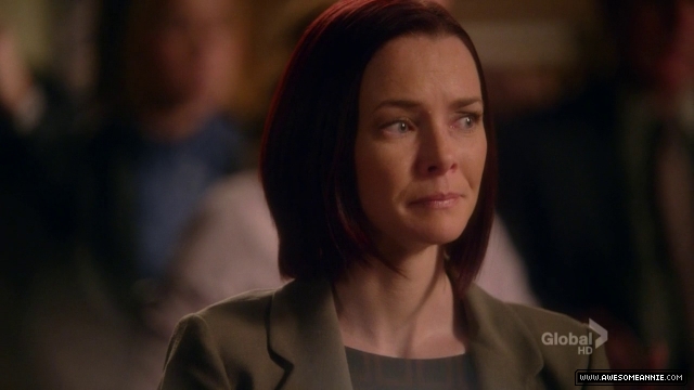 Annie Wersching in Harry's Law