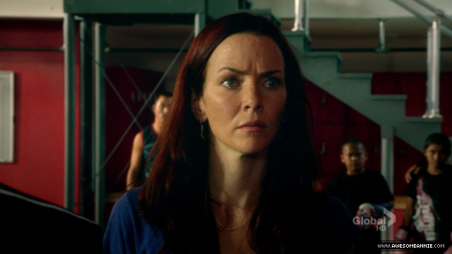 Annie Wersching in Hawaii Five-0